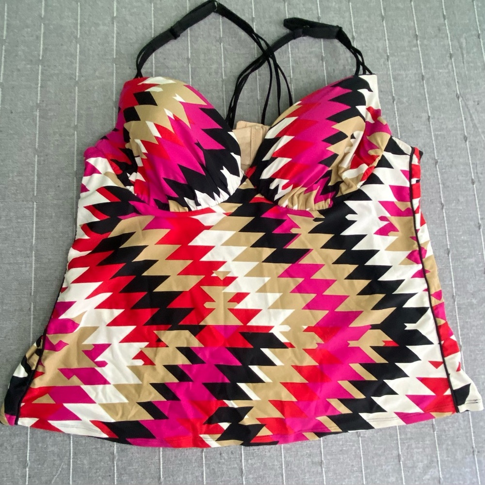6th & Lane Swim Top Size 42C Very Gently Worn